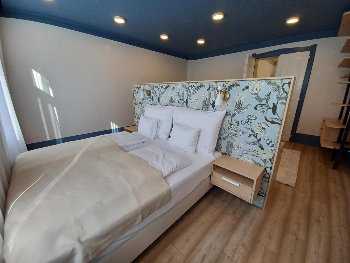 Ditlin Apartmanok Papa Ngoại thất bức ảnh